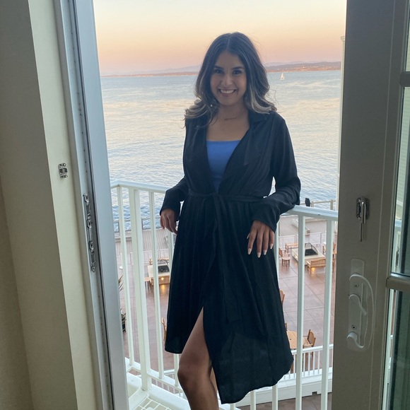 Black Long Duster Robe/jacket - Picture 2 of 3